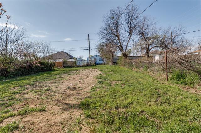 Building Photo - 5529 Diaz Ave