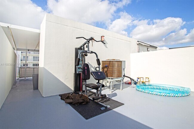 Building Photo - 25872 SW 139th Path