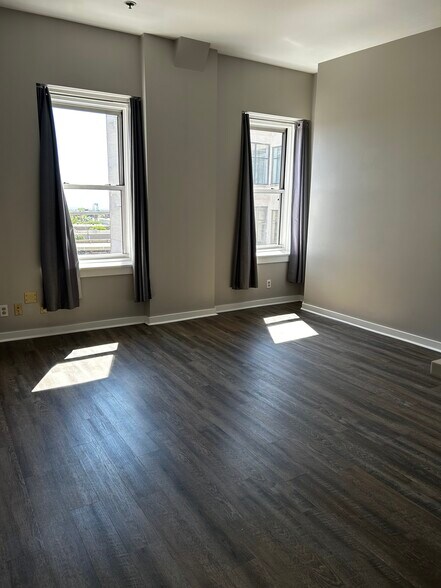 Living Room. - 234 N Broadway