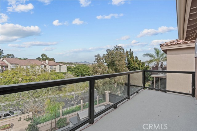 Building Photo - 22711 Las Brisas Cir