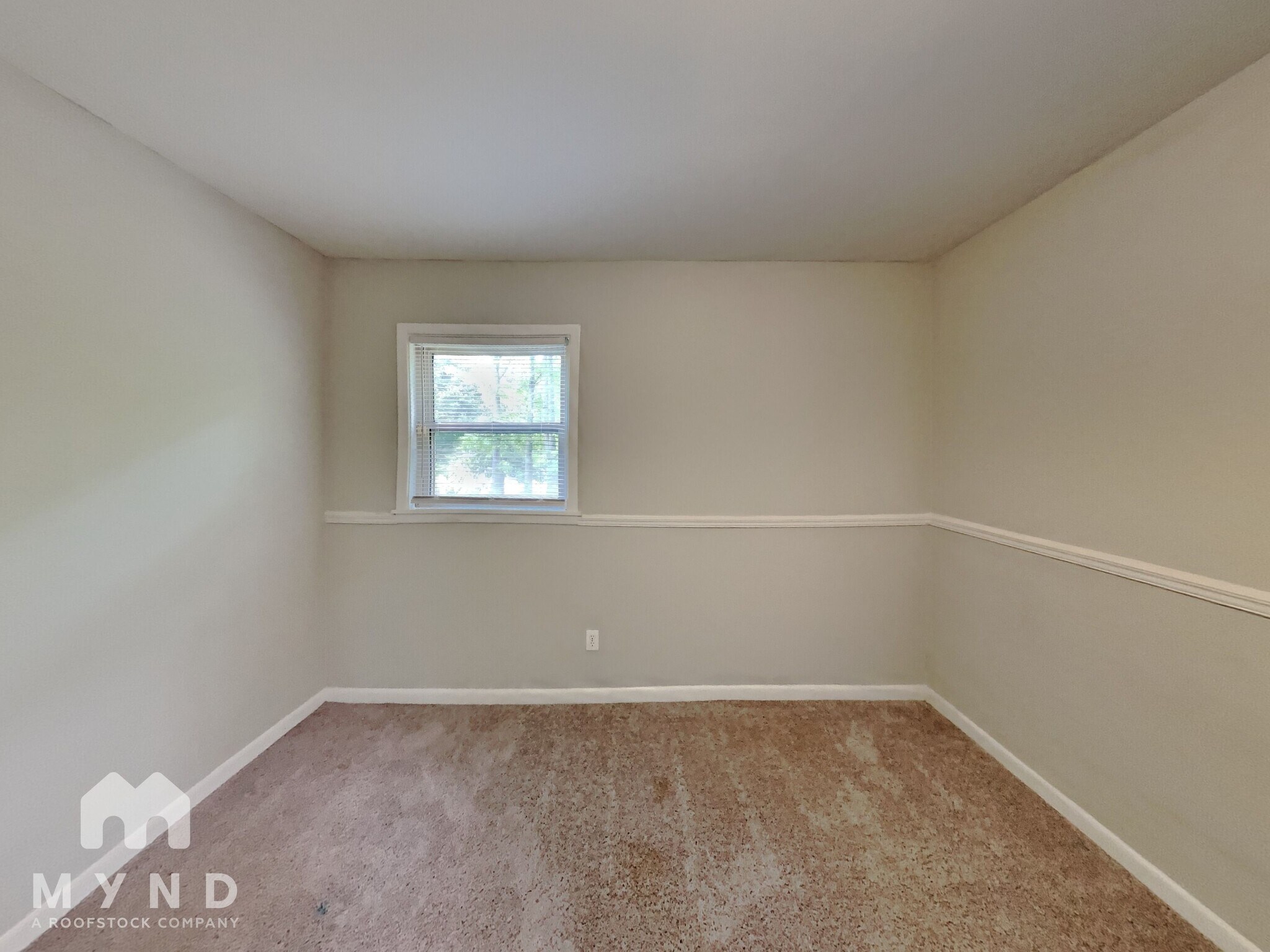 Building Photo - 2102 Red Berry Ln SW