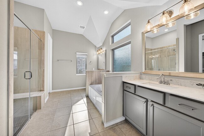 Building Photo - 10406 Talitha Trl