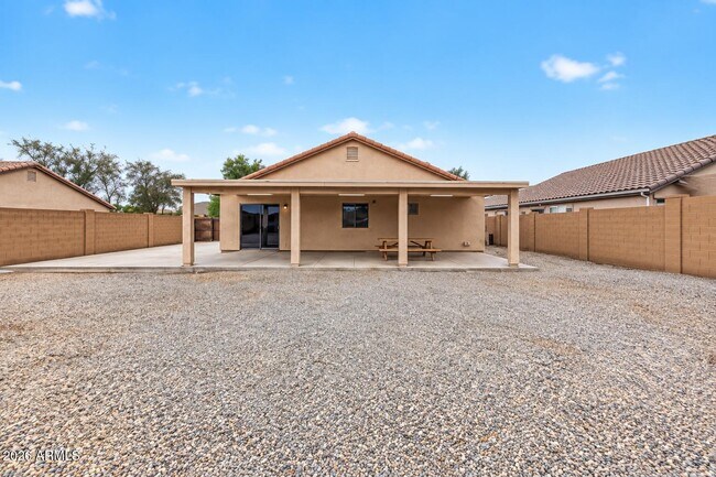 Building Photo - 3015 N 84th Dr