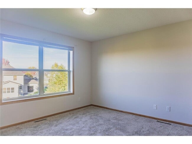 Building Photo - 1216 S Windmill Creek