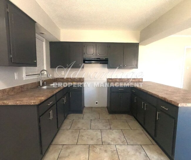 Building Photo - Newly Renovated Home In Raleigh - Open To Section 8