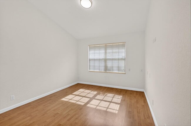 Building Photo - 7558 Ironbridge Cir