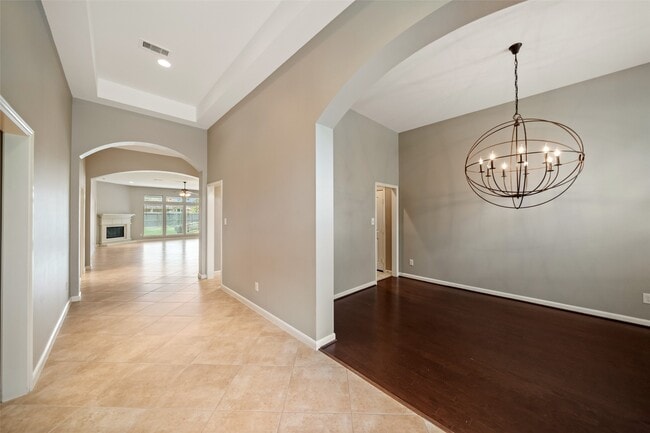 Building Photo - 2818 Red Maple Dr