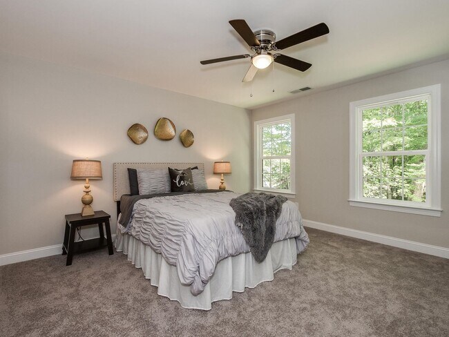 Building Photo - 5919 Hemby Road