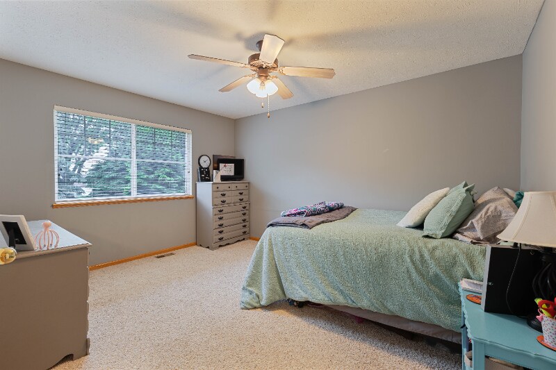 Building Photo - 15321 Amy Plaza