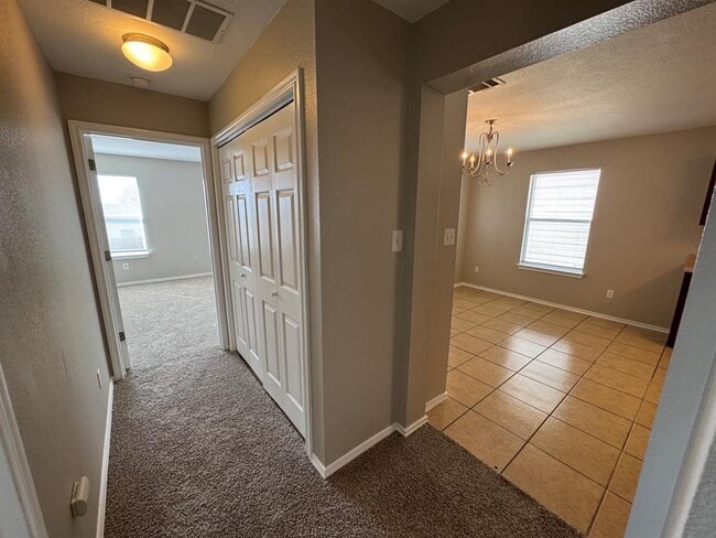 Building Photo - 6733 Plains Crest Dr