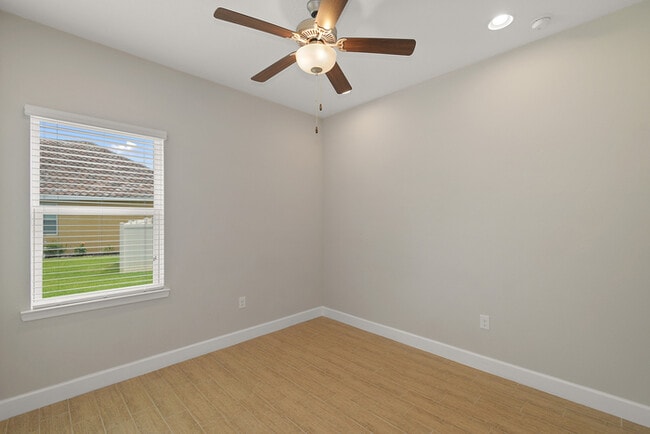 Building Photo - 202 Messina Pl