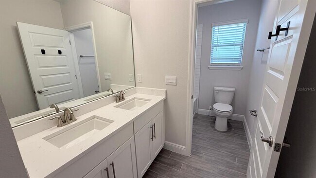 Building Photo - 17834 Adrift Rd