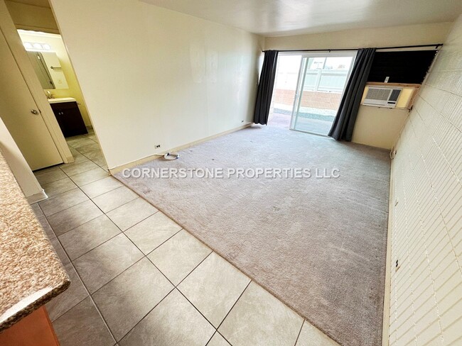 Building Photo - 98-729-729 Moanalua Loop