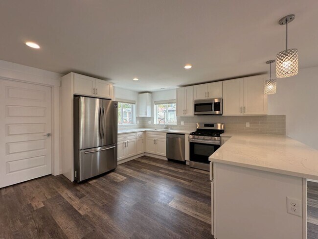 Building Photo - 5201 64th St W