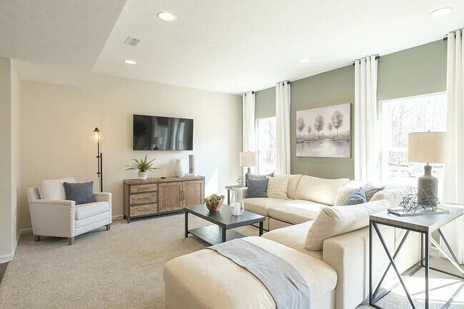 Building Photo - 1213 Ayla Ave