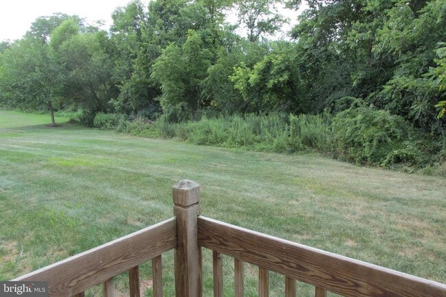 Building Photo - 888 Woodridge Dr