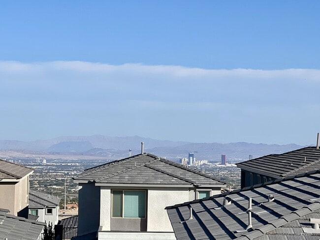 Building Photo - COMING SOON BRAND NEW 2-STORY 4BD/ 2.5 BA HOME WITH STRIP & MOUNTAIN VIEWS!