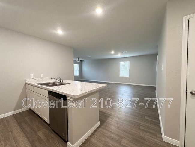 Building Photo - 1317 Orchard Oaks