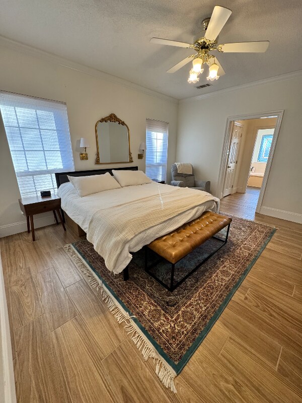 Building Photo - 350 Greenleaves Blvd