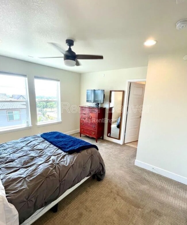 Building Photo - 8991 Yates Dr