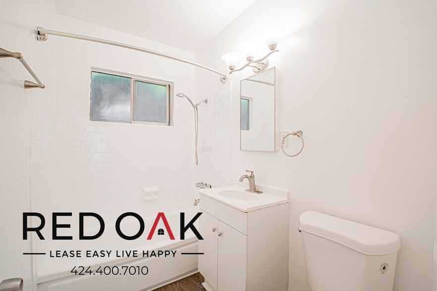 Building Photo - 12520 Lakewood Blvd