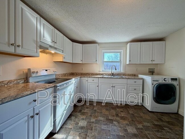 Building Photo - 135 Michigan Ave