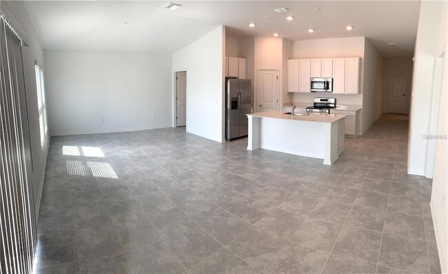 Building Photo - 1373 Brentwood Dr