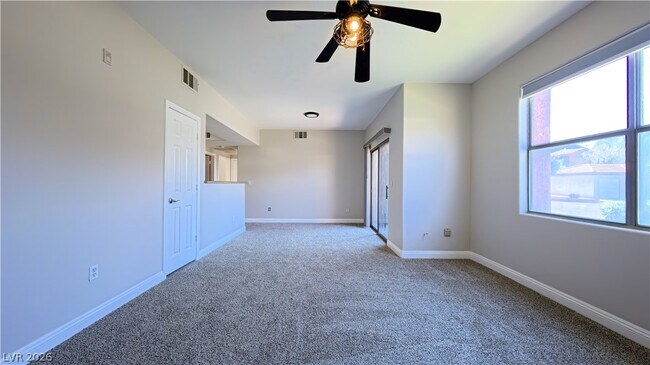 Building Photo - 8000 W Badura Ave