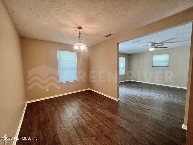 Building Photo - 1602 Forbes St