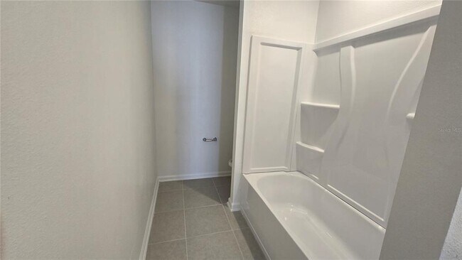 Building Photo - 2159 Chris Dr