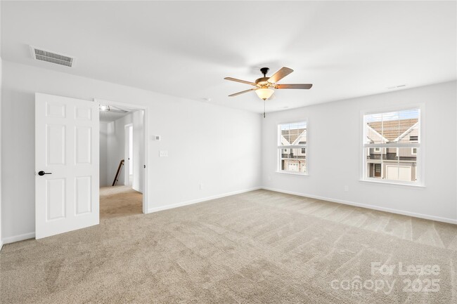 Building Photo - 18016 Wilbanks Dr