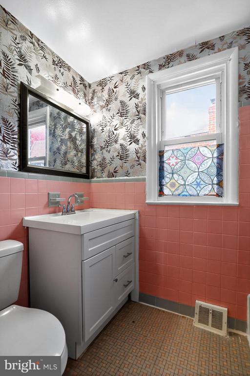 Building Photo - 9050 Convent Ave