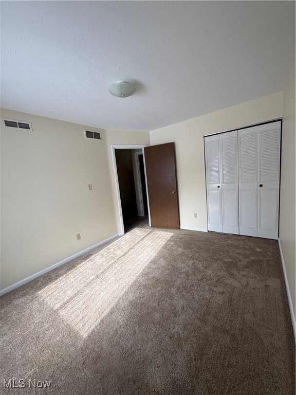 Building Photo - 2358 Echo Valley Dr