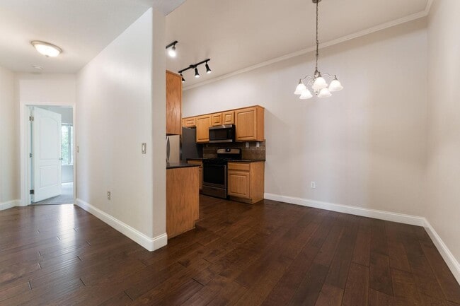 Building Photo - Upgraded condo in gated community