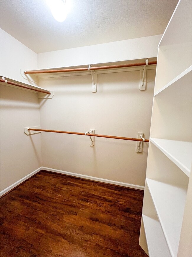 Building Photo - 5018 Juniper Walk Ln
