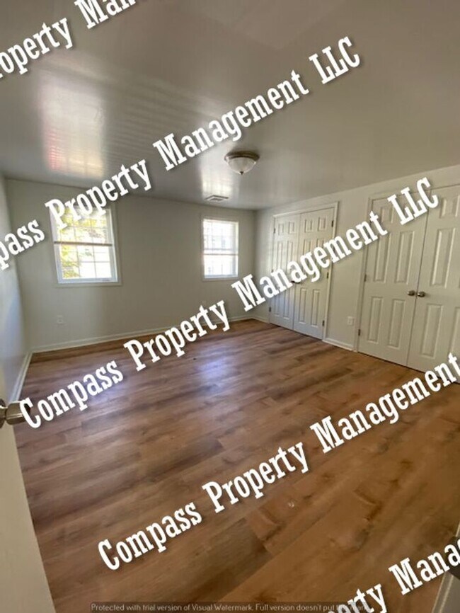 Building Photo - $1645 - 4 Bed, 2 Bath Home - Parkesburg