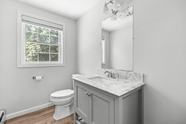 Building Photo - 38 Idora Ave