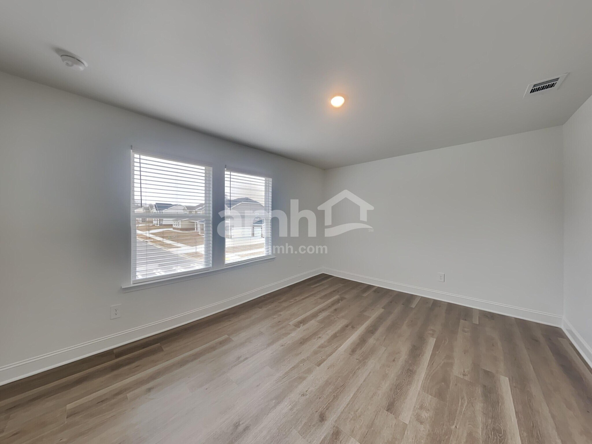 Building Photo - 382 Golucke Wy