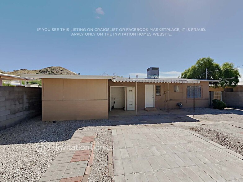 Building Photo - 9444 N 4th Ave