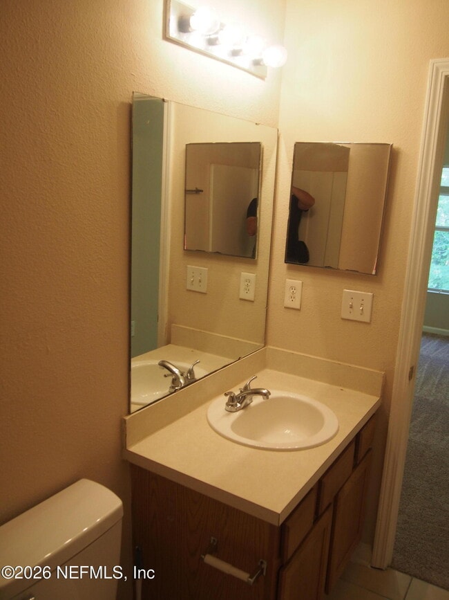 Building Photo - 7920 Merrill Rd