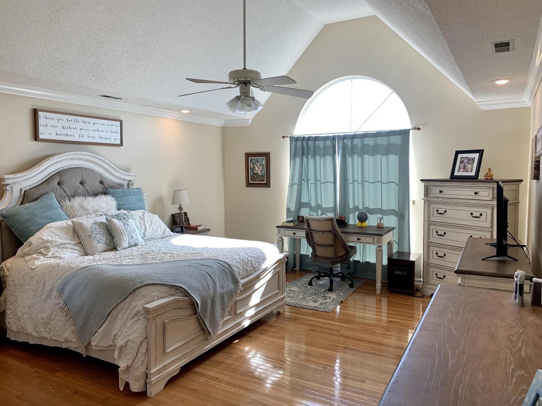 Building Photo - 124 Charlton Ct