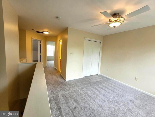 Building Photo - 128 Hickory Ln