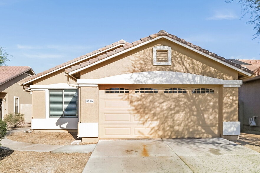 Primary Photo - 8556 W Sonora St