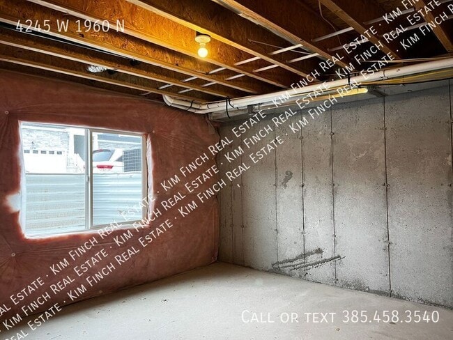 Building Photo - 4245 W 1960 N