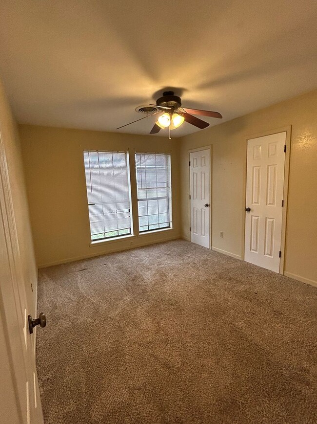 Building Photo - Fully remodeled 3 bedroom home in Wylie!!