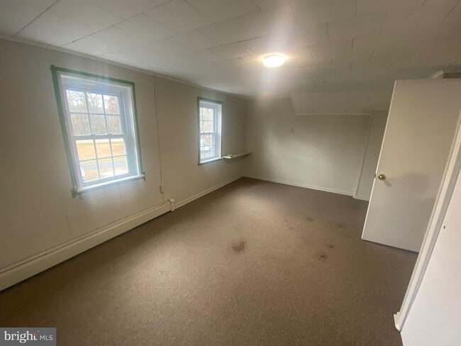 Building Photo - 498 OLD PHILA PI