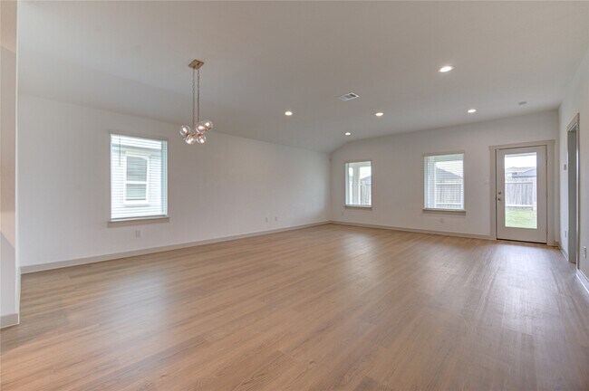 Building Photo - 7715 Smooth Vly Ct