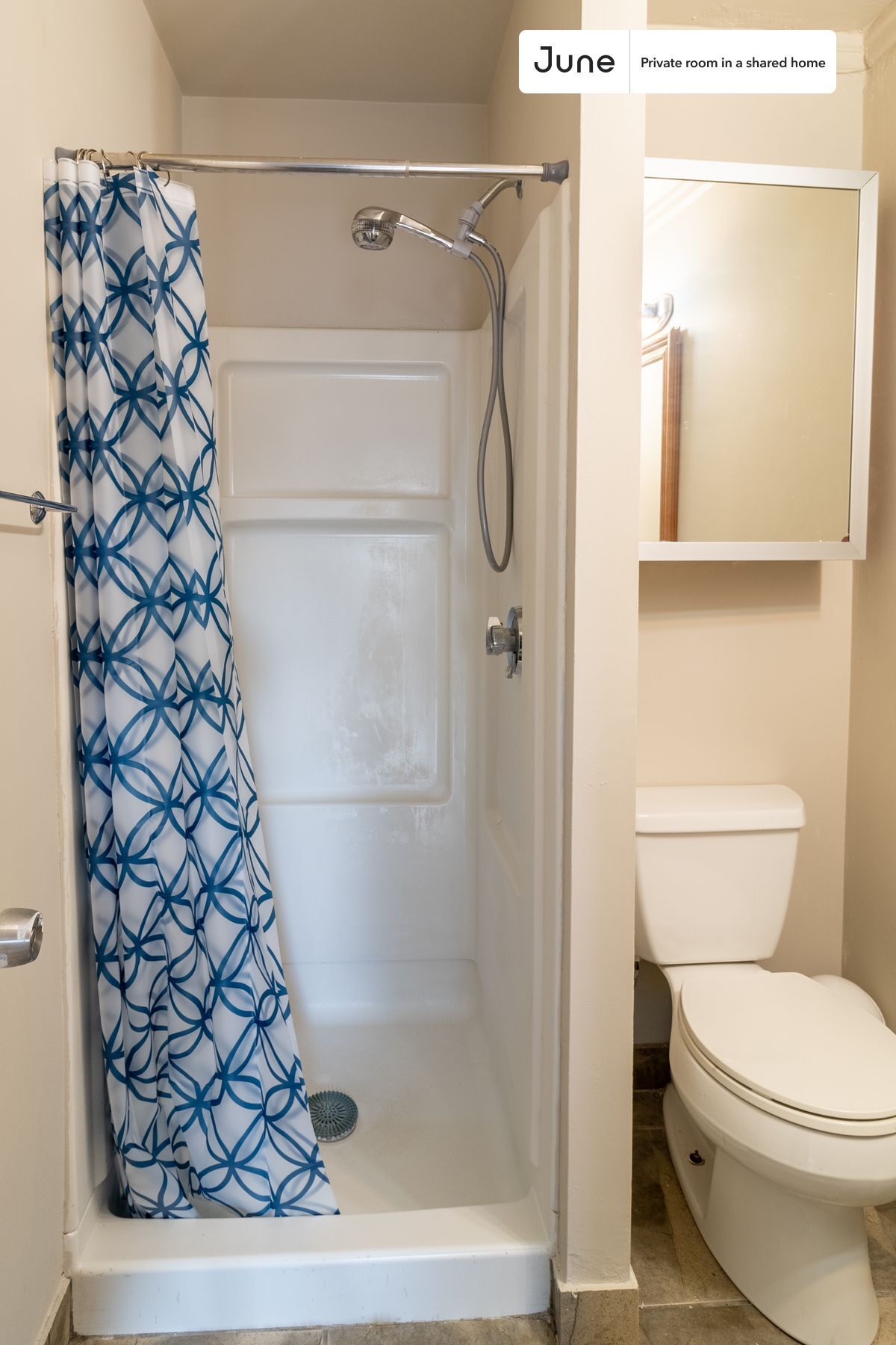 Building Photo - Room in Shared 4 bed/2 bath home