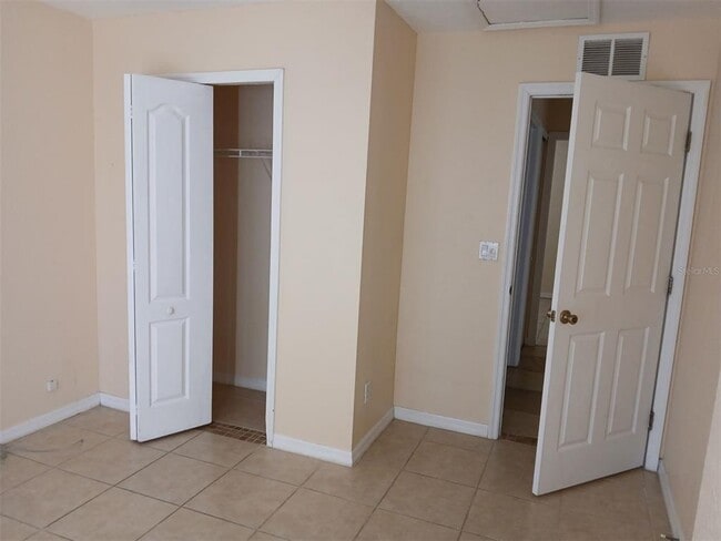 Building Photo - 6886 Babbit Ave