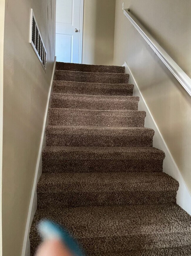Building Photo - Great Home Available Johnston Schools